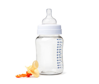 Milchflasche und Schnuller für Säuglinge