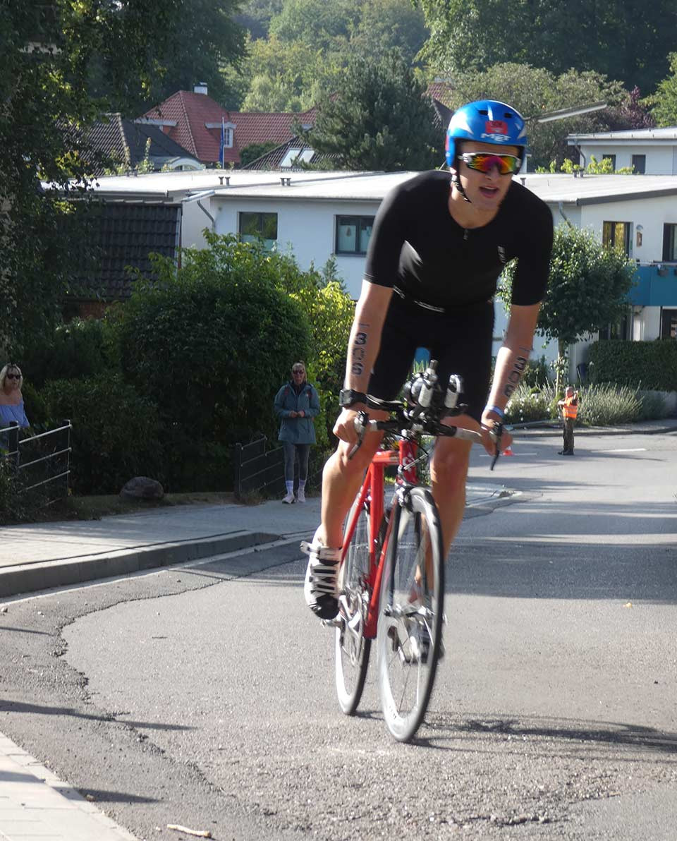 Lovis auf der Radstrecke in Glücksburg