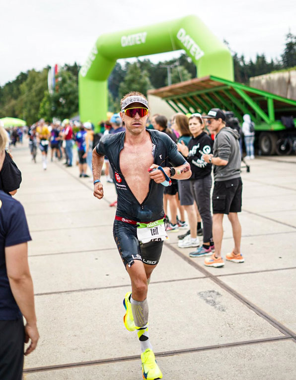 Leif auf der Laufstrecke auf Siegkurs